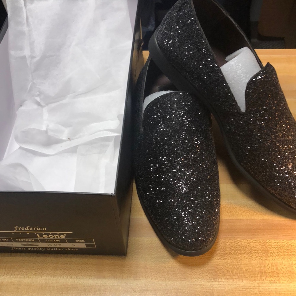 Frederico Black Sparkly shoes . Perfect for your special events !